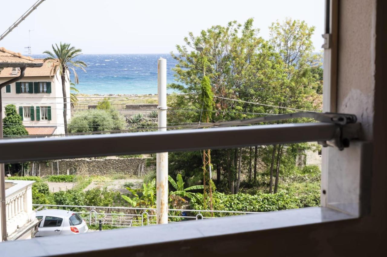 Casa Ambra Mare Διαμέρισμα Bordighera Εξωτερικό φωτογραφία